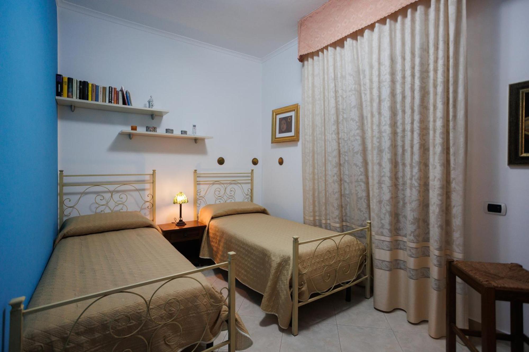 Apartament The Lemon Tree House Scalea Zewnętrze zdjęcie